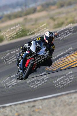 media/Nov-06-2022-SoCal Trackdays (Sun) [[208d2ccc26]]/Turn 11 (10am)/